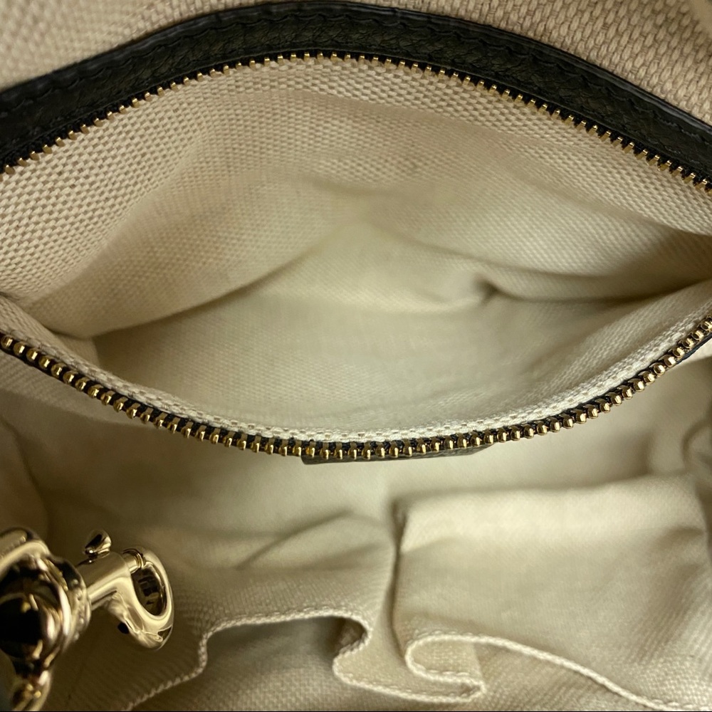 Gucci 336751 Small Soho Leather Shoulder Bag - Picture 10 of 15